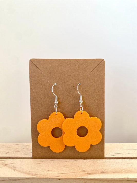Flower Earrings in orange.